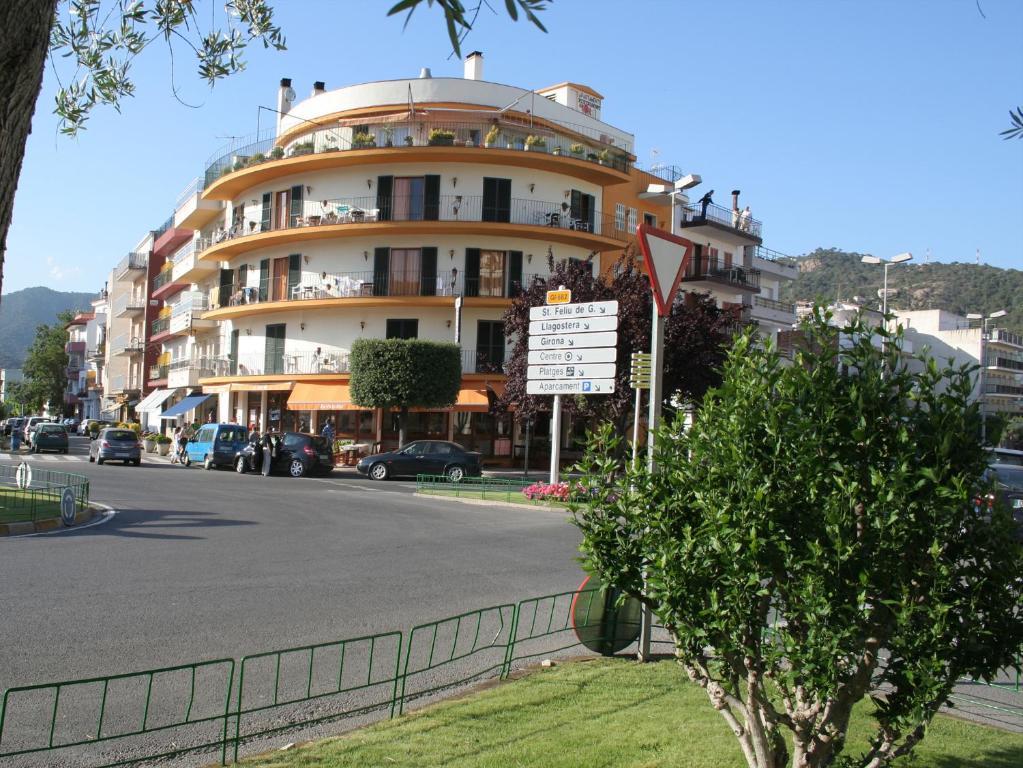Apartamentos El Sol Tossa de Mar Kültér fotó