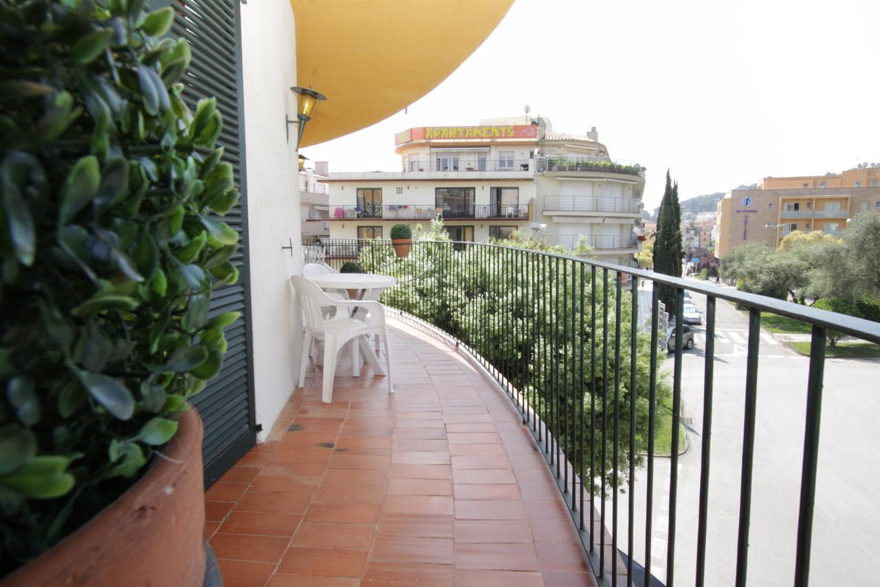 Apartamentos El Sol Tossa de Mar Kültér fotó